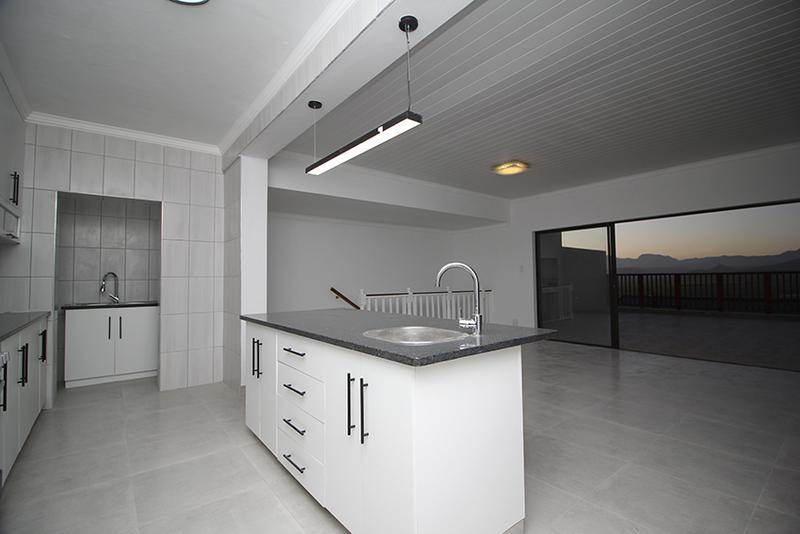 3 Bedroom Property for Sale in Fraaiuitsig Western Cape